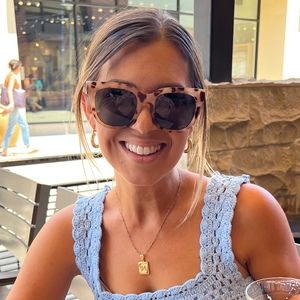 Meet your Posher, Nichole